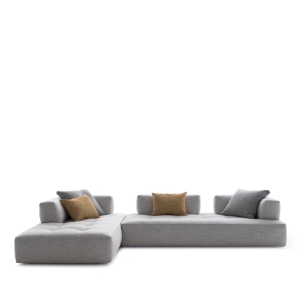 Melvil - still life image 